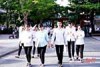 Hơn 16.880 thí sinh Hà Tĩnh bắt đầu làm bài thi THPT