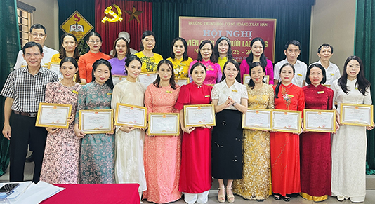 Hội nghị viên chức và người lao động năm học 2025 - 2026
